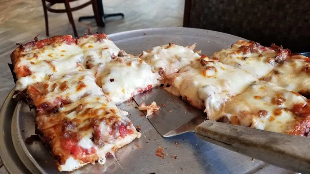 Large Sausage and Onion Pizza